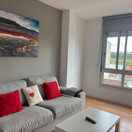 Amplio Piso Con Vistas En La Entrada Del Camino C4 Apartman Santiago de Compostela Kültér fotó