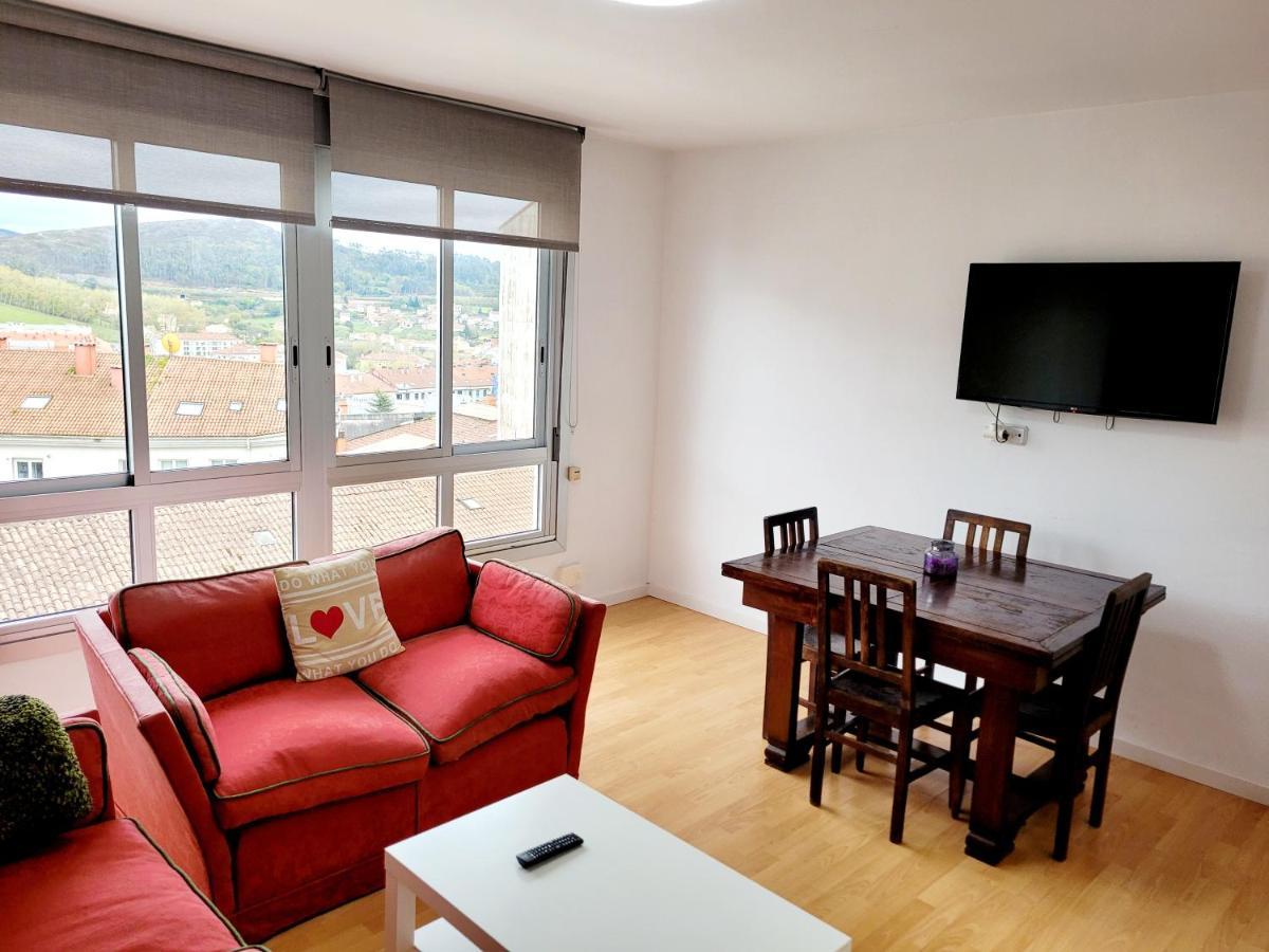 Amplio Piso Con Vistas En La Entrada Del Camino C4 Apartman Santiago de Compostela Kültér fotó